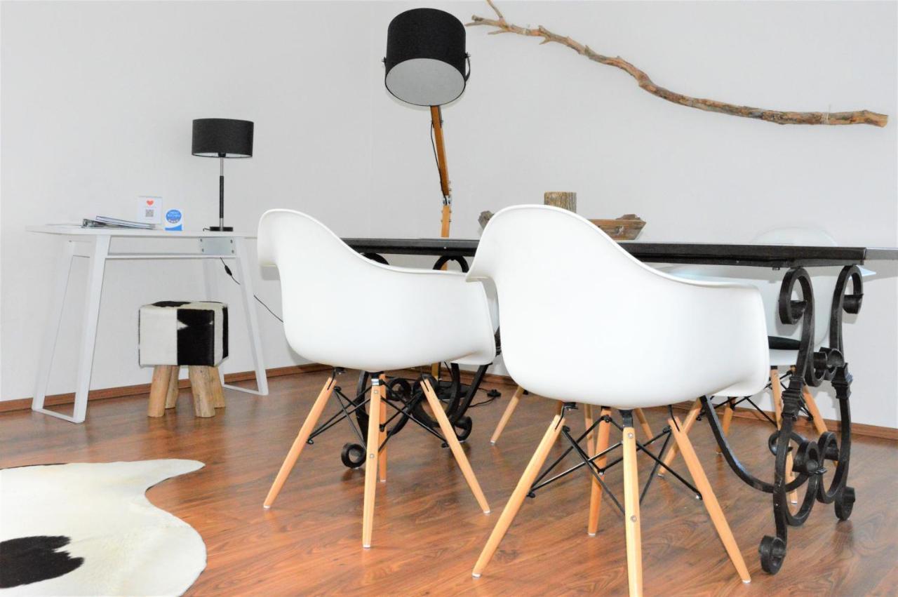 Ferienhaus Ruegen Pantow エクステリア 写真